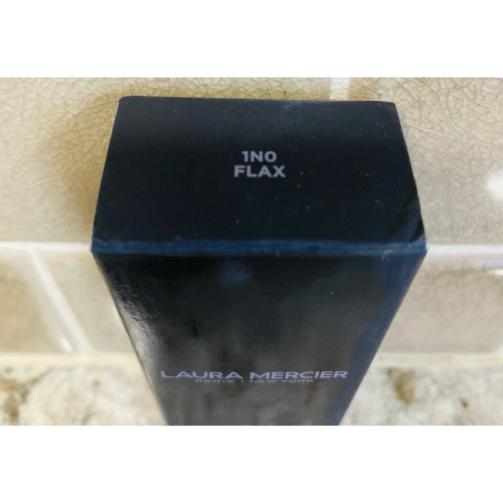 New Laura Mercier Flawless Radiance Perfecting Foundation~1NO FLAX~Full Size